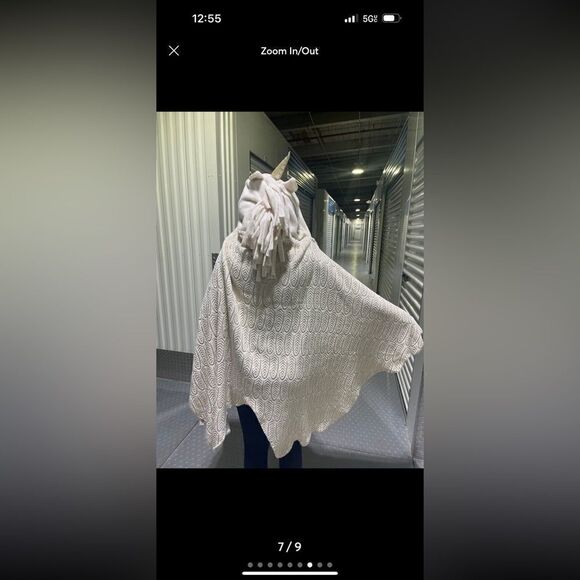 Justice unicorn/horse hooded blanket/throw/cape gold/white/cream - Picture 6 of 8